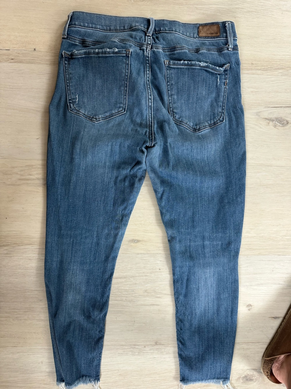 Express Women's Distressed Skinny Jeans in Blue